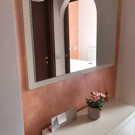 Bilocale Nel Cuore Dell'isola Apartment *
